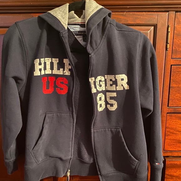 Tommy Hilfiger boys Medium Navy Blue zip hoodie - Picture 2 of 4